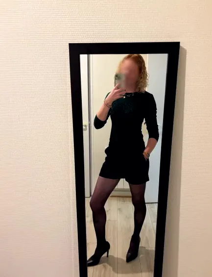 Anneke, 25