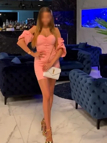 Kim, 25