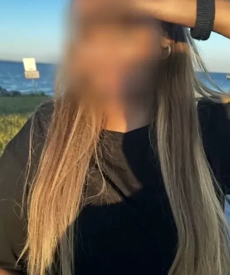 Sofia, 20